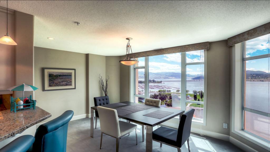 Sunset Waterfront Resort By Kelownacondorentals Extérieur photo
