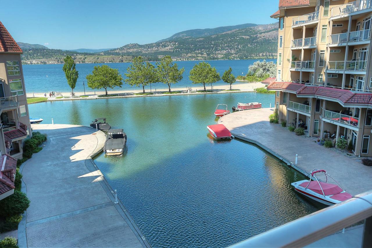 Sunset Waterfront Resort By Kelownacondorentals Extérieur photo
